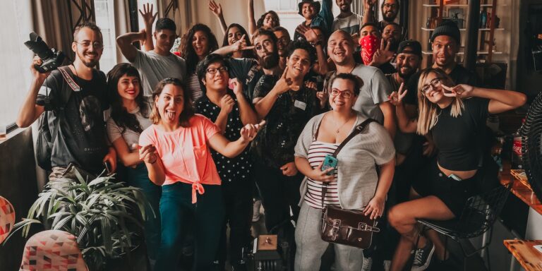 Amazing Beach Scenery & Relaxing Ocean Sounds